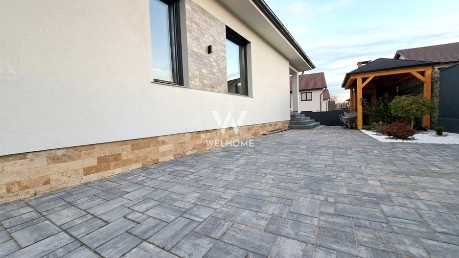 Casa Sibiu, Selimbar - 4 camere, garaj, curte mare - - Poză 1