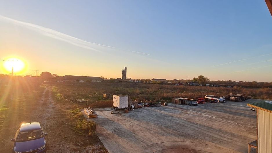 Casa cu teren de 14340 mp în Jebel/Pretabila pentru afacere - Poză 44