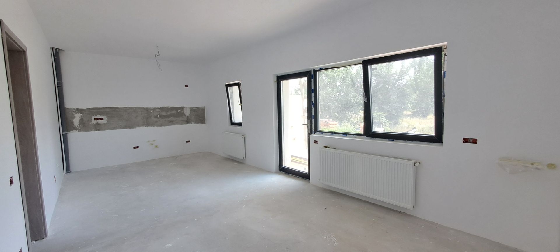 Dragomiresti Deal, casa 4 camere, 170 mp utili, utilitati, STB la 400m - Poză 3