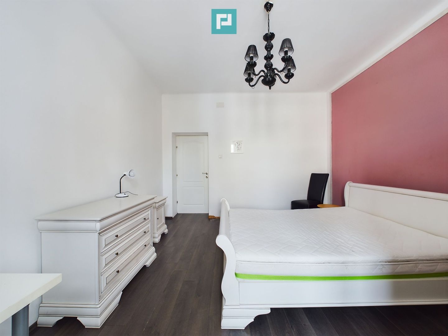 Apartament cu 3 camere Ultracentral - Poză 6