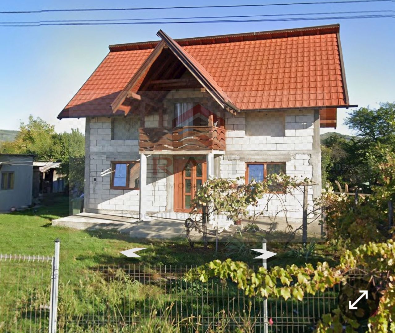 Casa de Vanzare Tigveni Arges - Poză 1