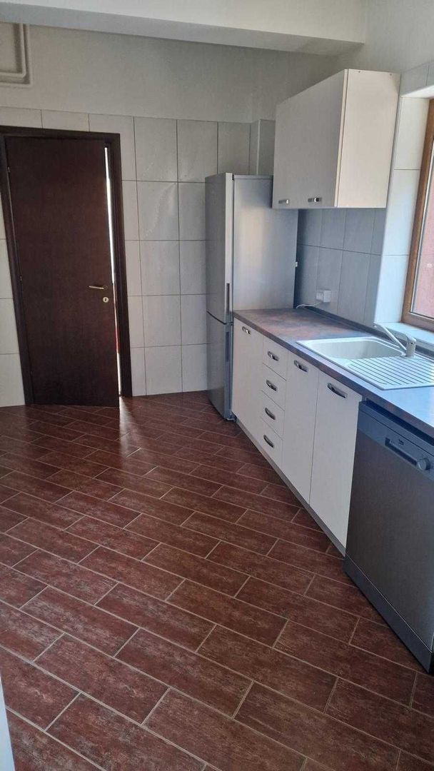 Vila pentru familie| inchiriere| 200 mp, langa scolile internationale - Poză 4