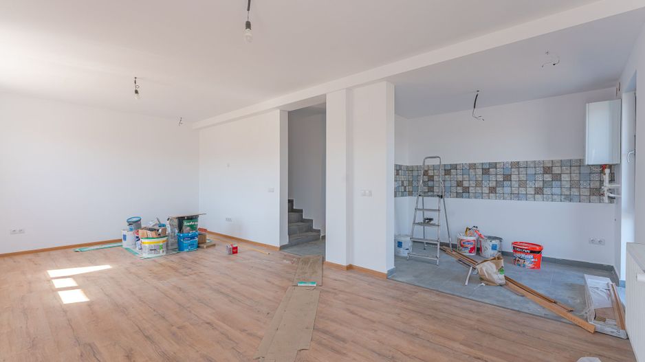 Casa individuala in Cristian compusa din 5 camere - Poză 11