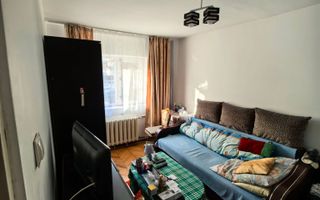 Apartament cu 2 camere + boxa la subsol de vânzare, zona Lipovei - Poză 10