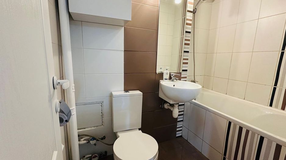 Apartament 3 camere, 75 mp, mobilat complet, metrou Lujerului 2 min - Poză 11