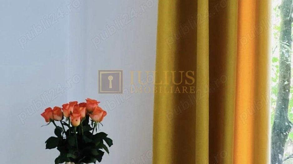 Central ,3 camere  , 2 dormitoare 2 bai , living cu bucatarie open  space - Poză 5