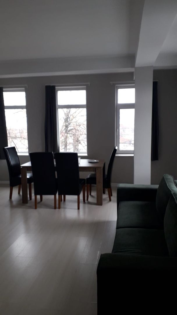 De inchiriat 2 apartamente cu 2 camere, etaj 1/2, strada Domneasca, 500 E - Poză 6