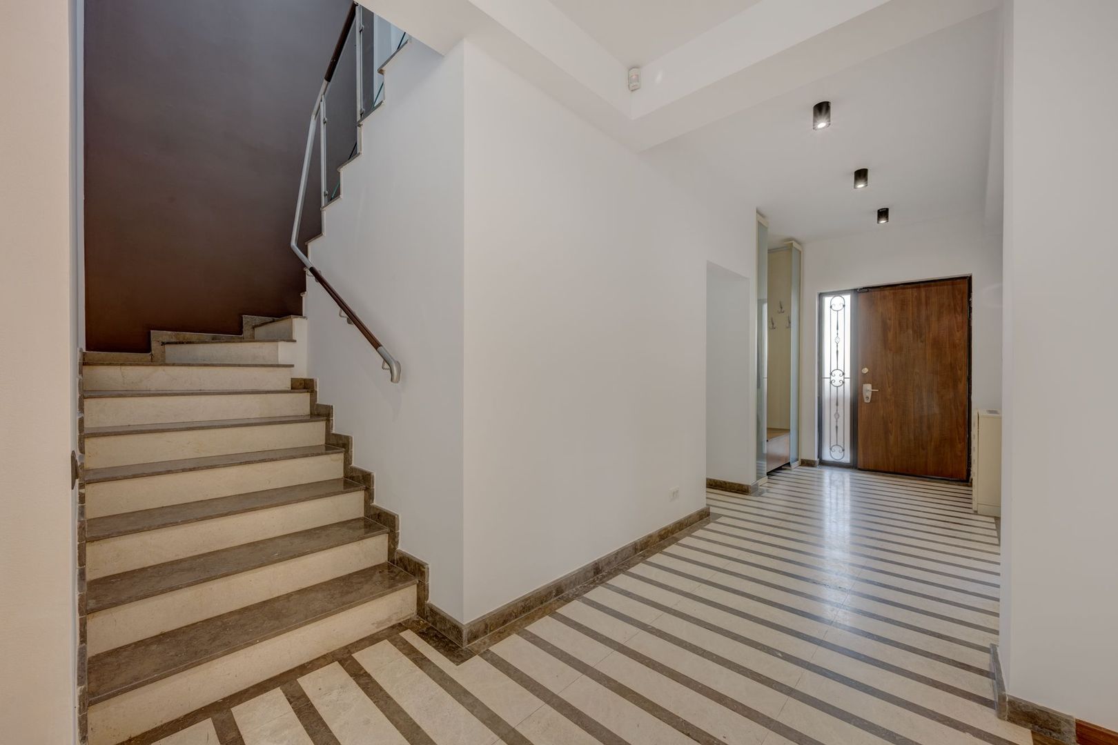 Vila superba 200 mp Fundeni Dobroesti - Complex privat - Lot 270 mp - Poză 16