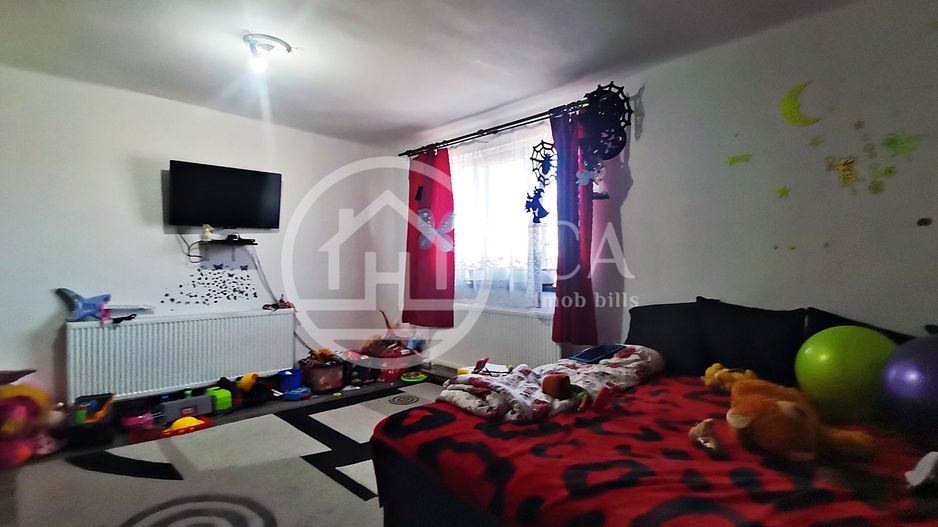 Casa de vanzare cu 4 camere, in zona Iosia, Oradea - Poză 9