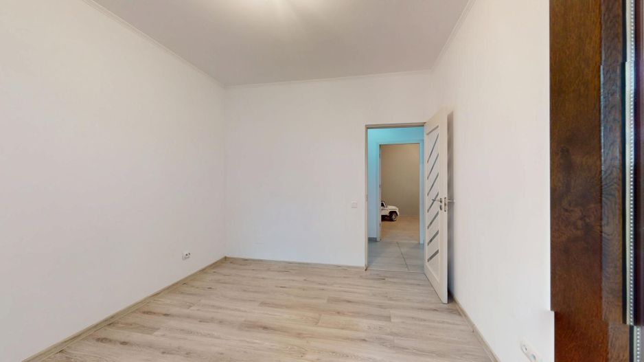 Apart. 3 cam. Decomandat. Demisol/4 in Drumul Bacriului ! - Poză 7