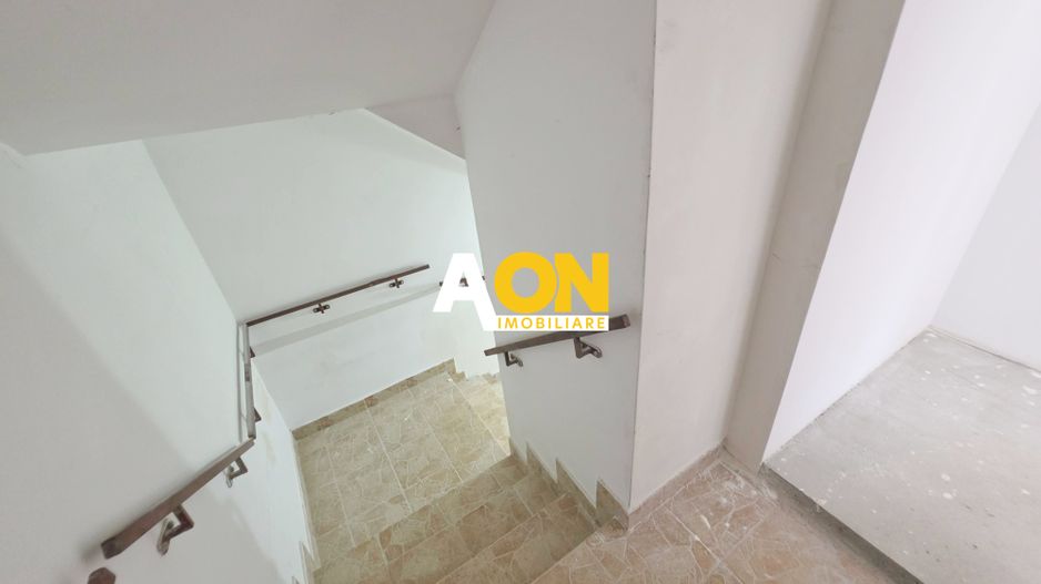 Apartament tip duplex, D+P, 5 camere, la cheie, 450 mp teren, Barabant - Poză 18