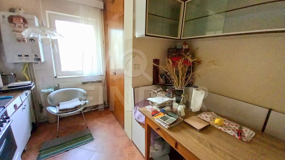 4 camere Pasteur Zorilor cu Garaj sub Bloc - Poză 1