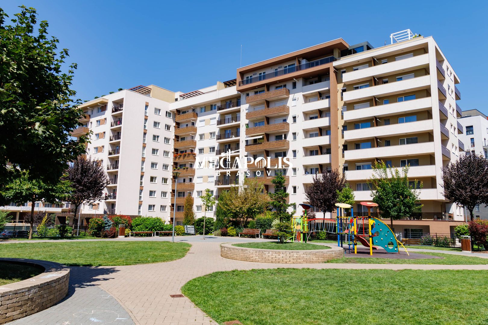 REZERVAT | 2 Camere Decomandat | Urban Pentha | Parcare - Poză 2