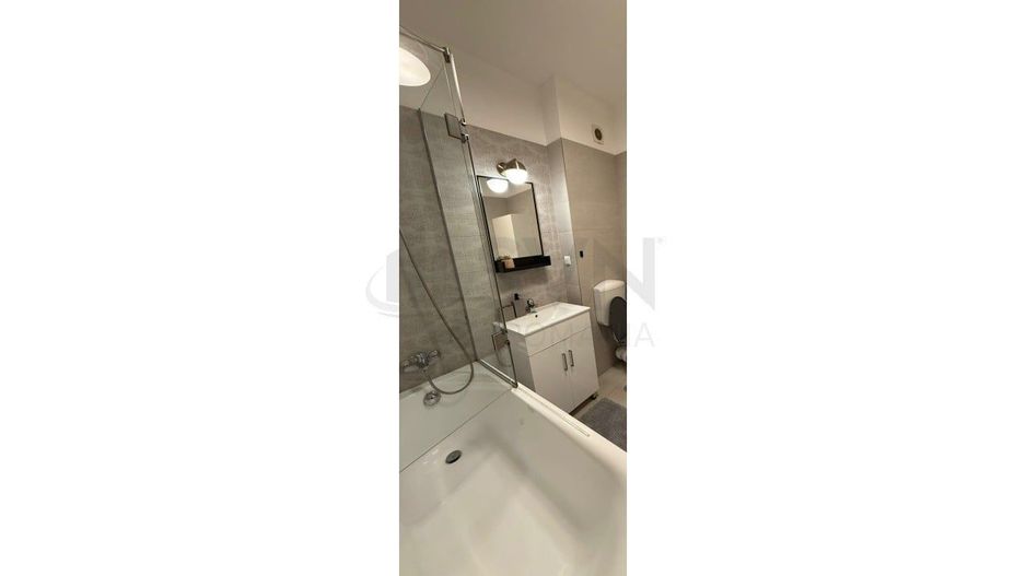 REA1027616 Apartament 3 camere Rond Pipera Parcare inclusa - Poză 9
