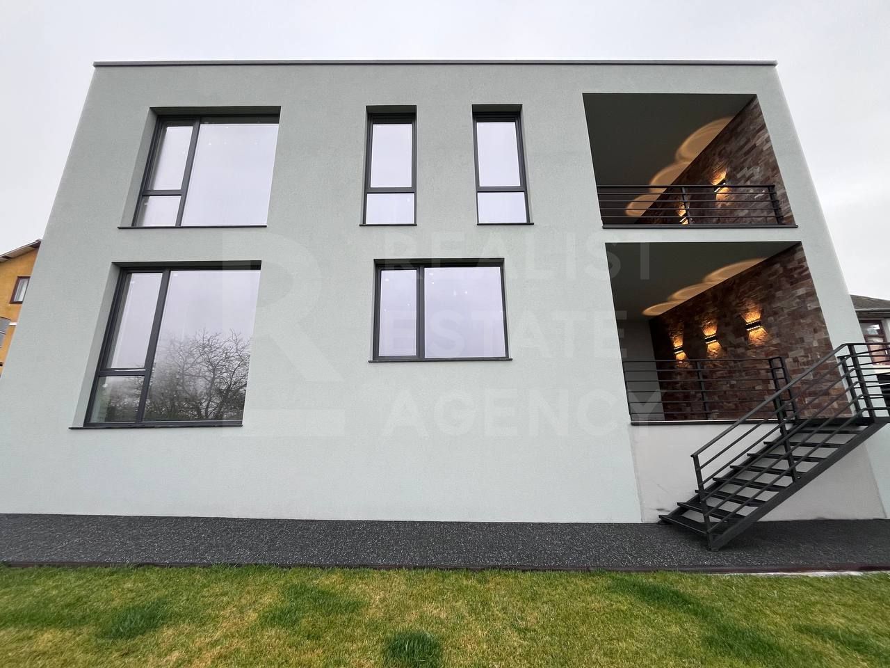 Vânzare, Hi-Tech, 2 nivele, 3 camere, strada Fântânița, Tohatin - Poză 4