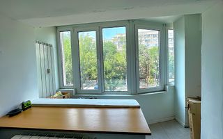 3 camere decomandat renovat etaj 2 an 1996 SU 86mp Decebal - Poză 10