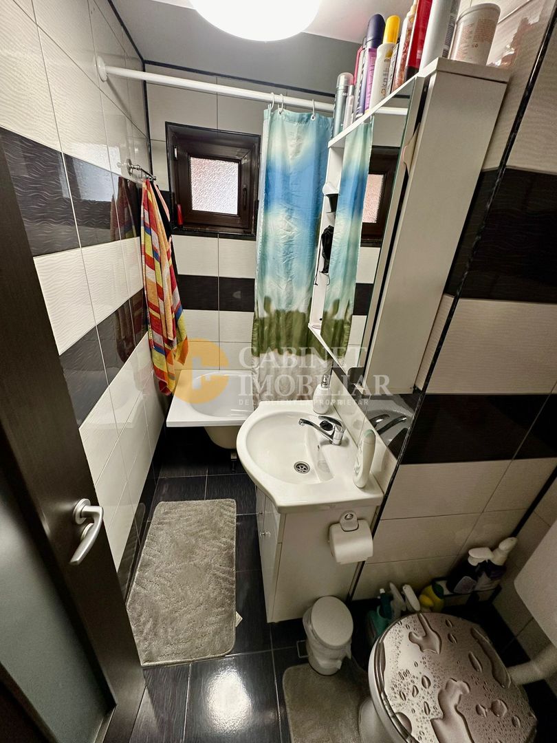 Apartament Cu 2 Camere -Etaj 1 -Bloc 2009 - Poză 6