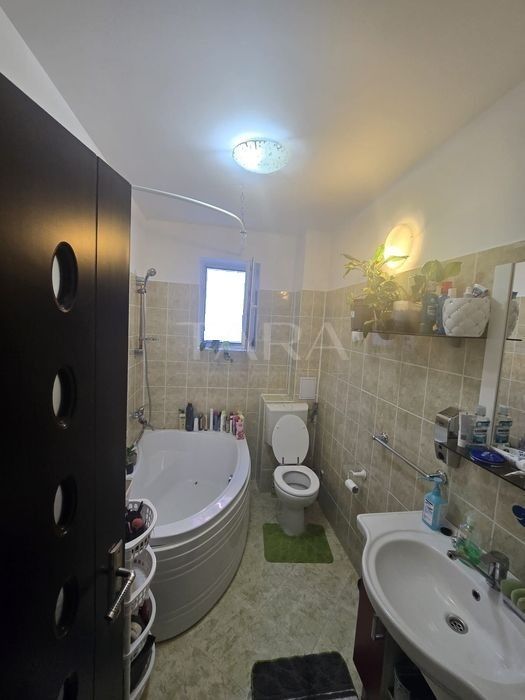 Apartament cu 2 camere de vânzare în zona Eroilor - Poză 4