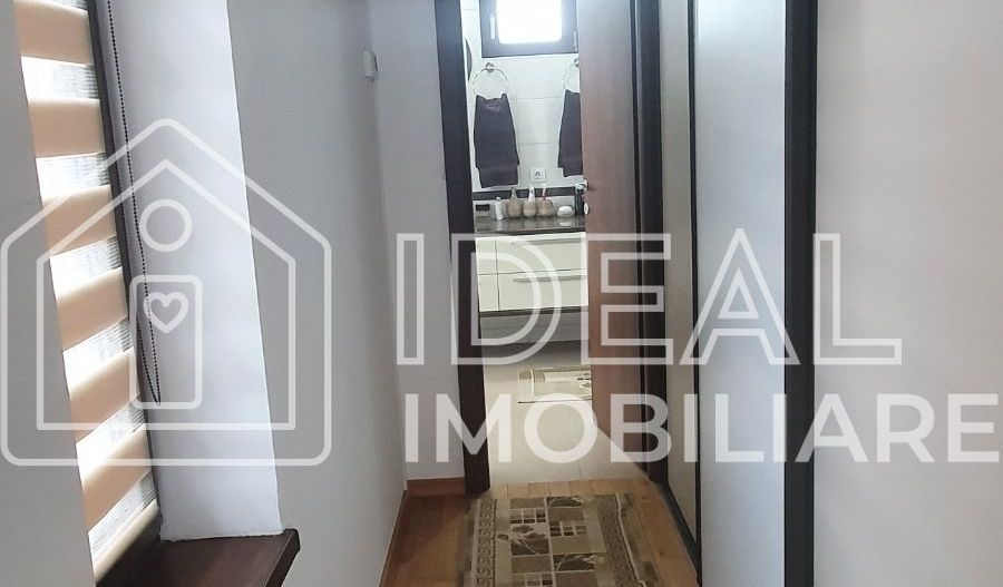 Vila Individuala cu 8 camere si gradina, in Selimbar - Poză 6