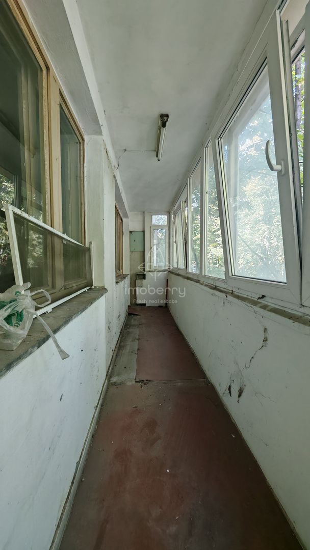 Vanzare apartament 4 camere, de renovat, Gorjului - Poză 11