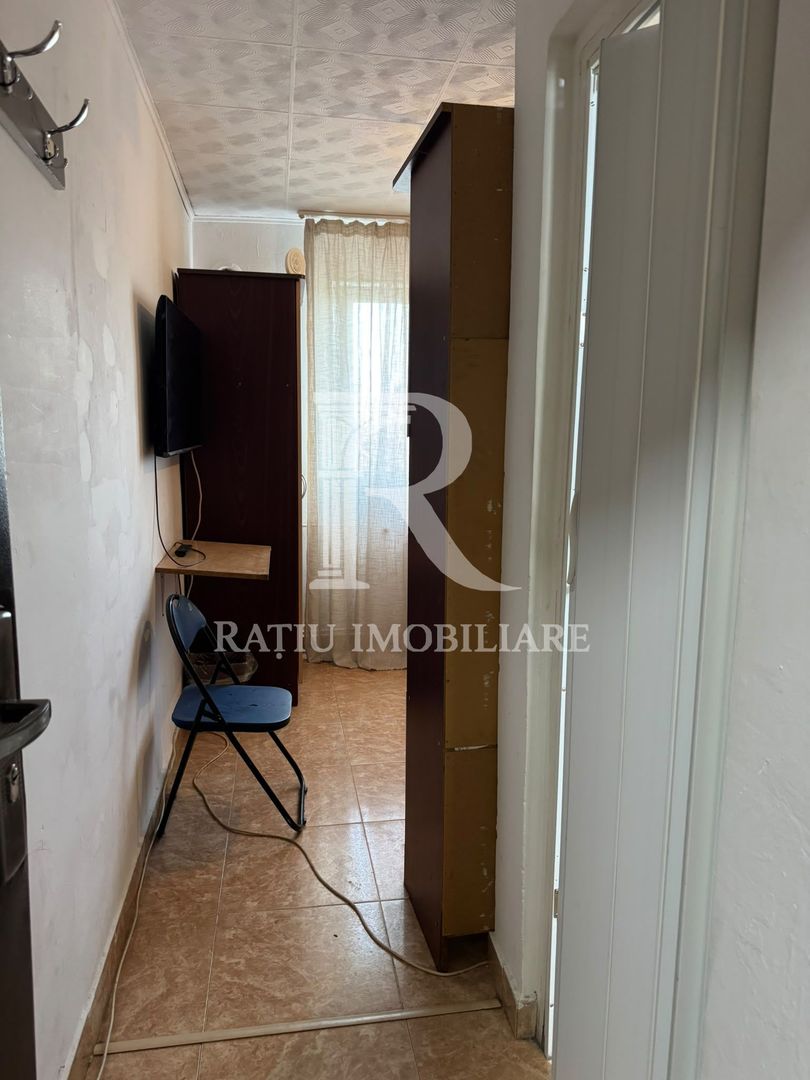 DE VANZARE | GARSONIERA 14 MP | 35.000 € | ORADEA - Poză 3