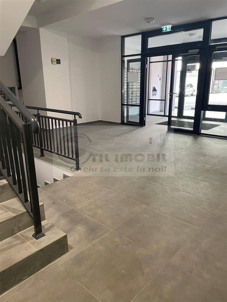 1 CAM CENTRU PALAS , PARCARE,PRIMA INCHIRIERE UNIREA TOWERS DECOMANDAT - Poză 12