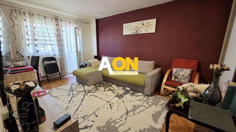 Apartament 3 Camere, Decomandat, Complet Mobilat, Cetate - Poză 2