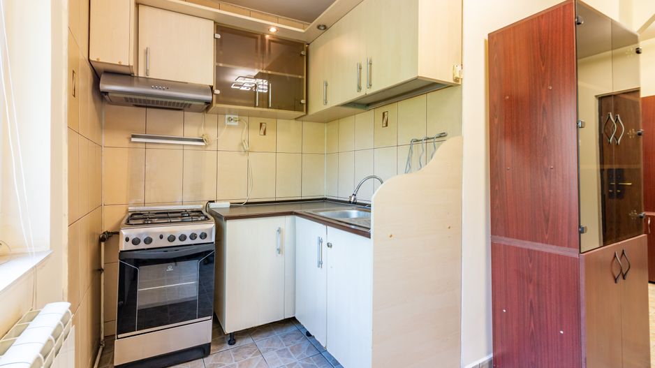 Apartament 3 camere mobilat ,strada Novaci în zona 13 Septembrie - Poză 12