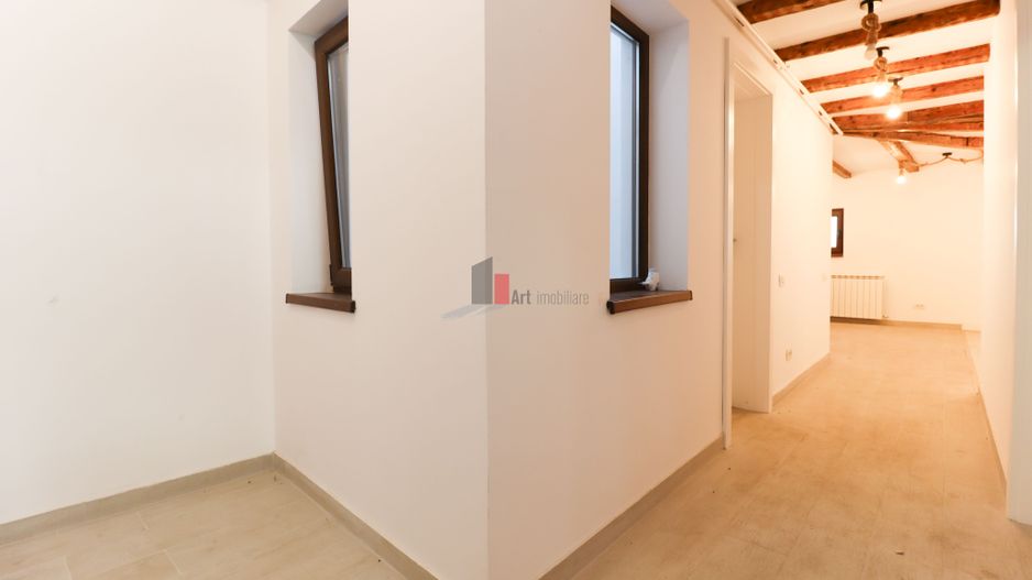 Vila "STRATO", ultrafinisata, comercial/birouri, "BLACK FRIDAY" - Poză 14