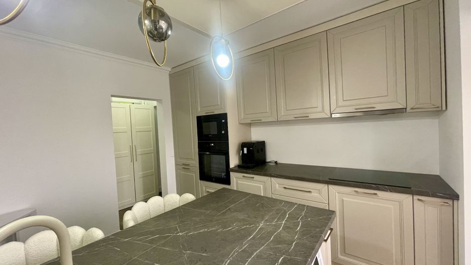 Apartament 3 camere | LUX | Ultracentral | Etaj 2 | Bloc cu lift - Poză 11