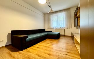 Apartment 2 camere, decomandat,  loc de parcare, Complexul Studențesc - Poză 3