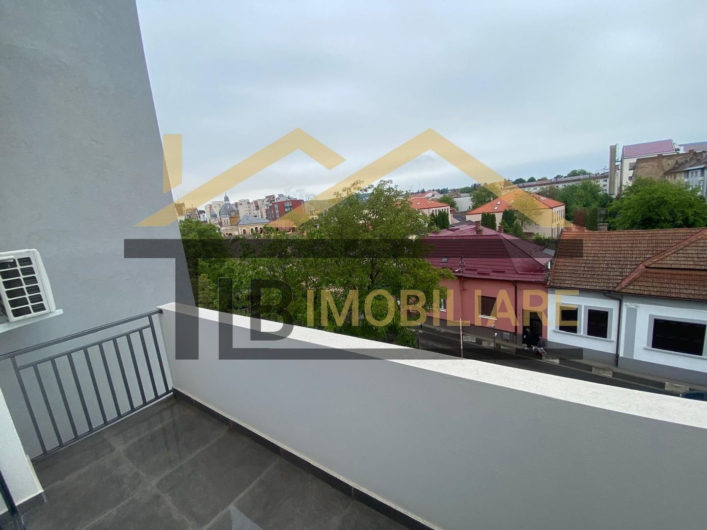 Apartament de 3 camere, lux, parcare, 75mp, zona Centrala - Poză 12