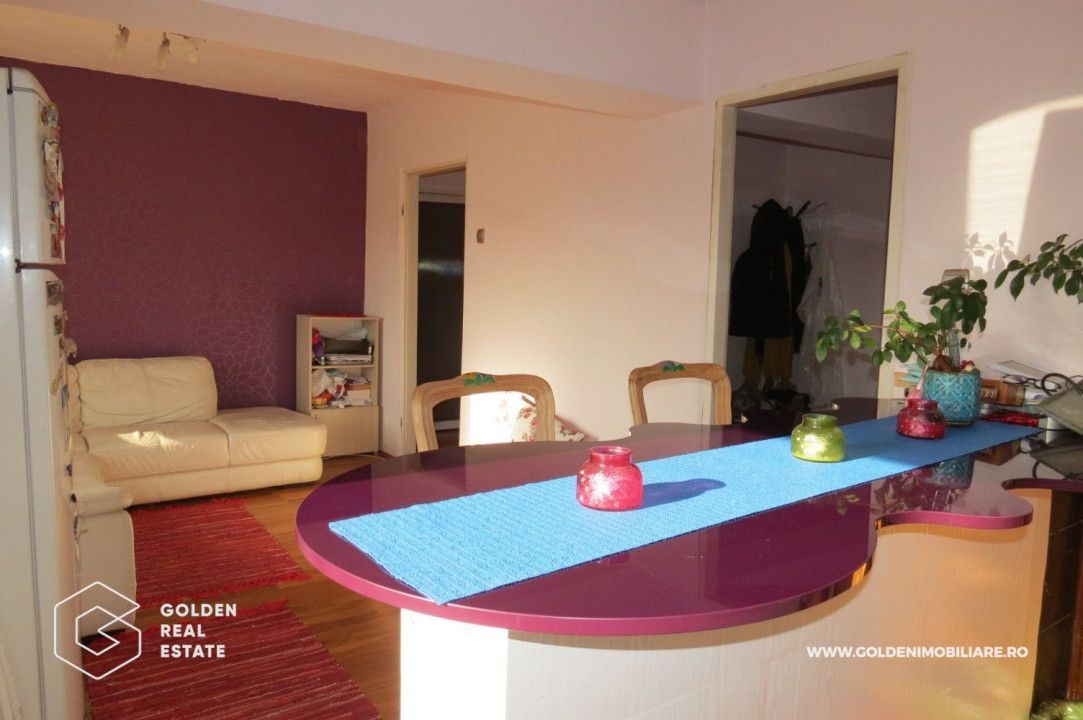 Apartament 3 camere, etaj 2, str Poetului - Poză 4