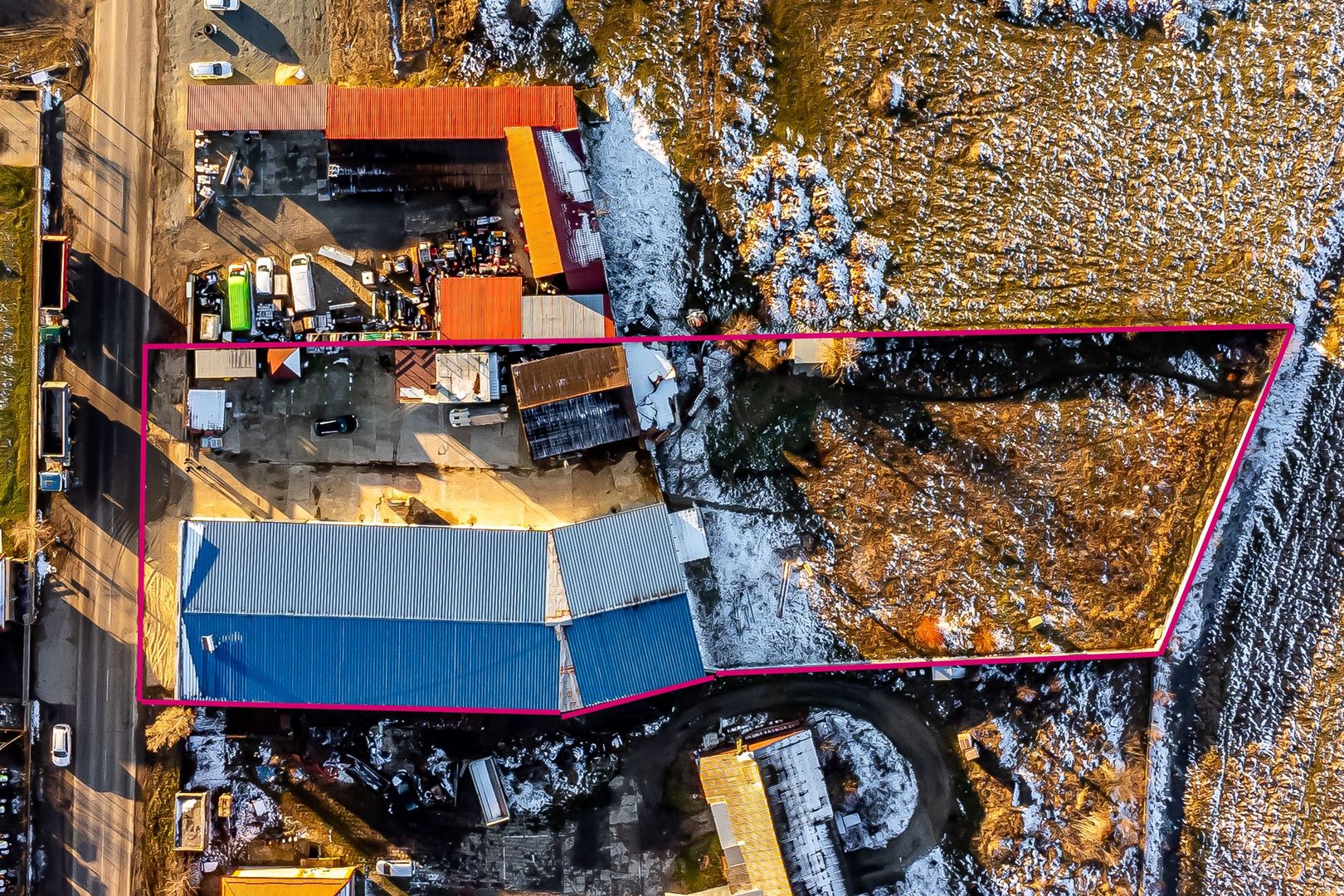 HALĂ INDUSTRIALĂ PRODUCȚIE / DEPOZITARE, 1036 MP - Poză 3