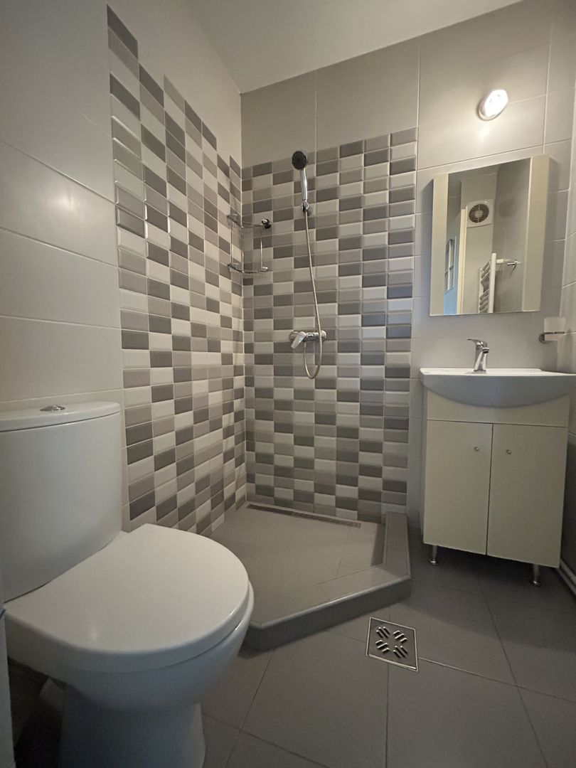 Apartament 4 camere 90 mp loc parcare centrala termica Inel 2 - Poză 15