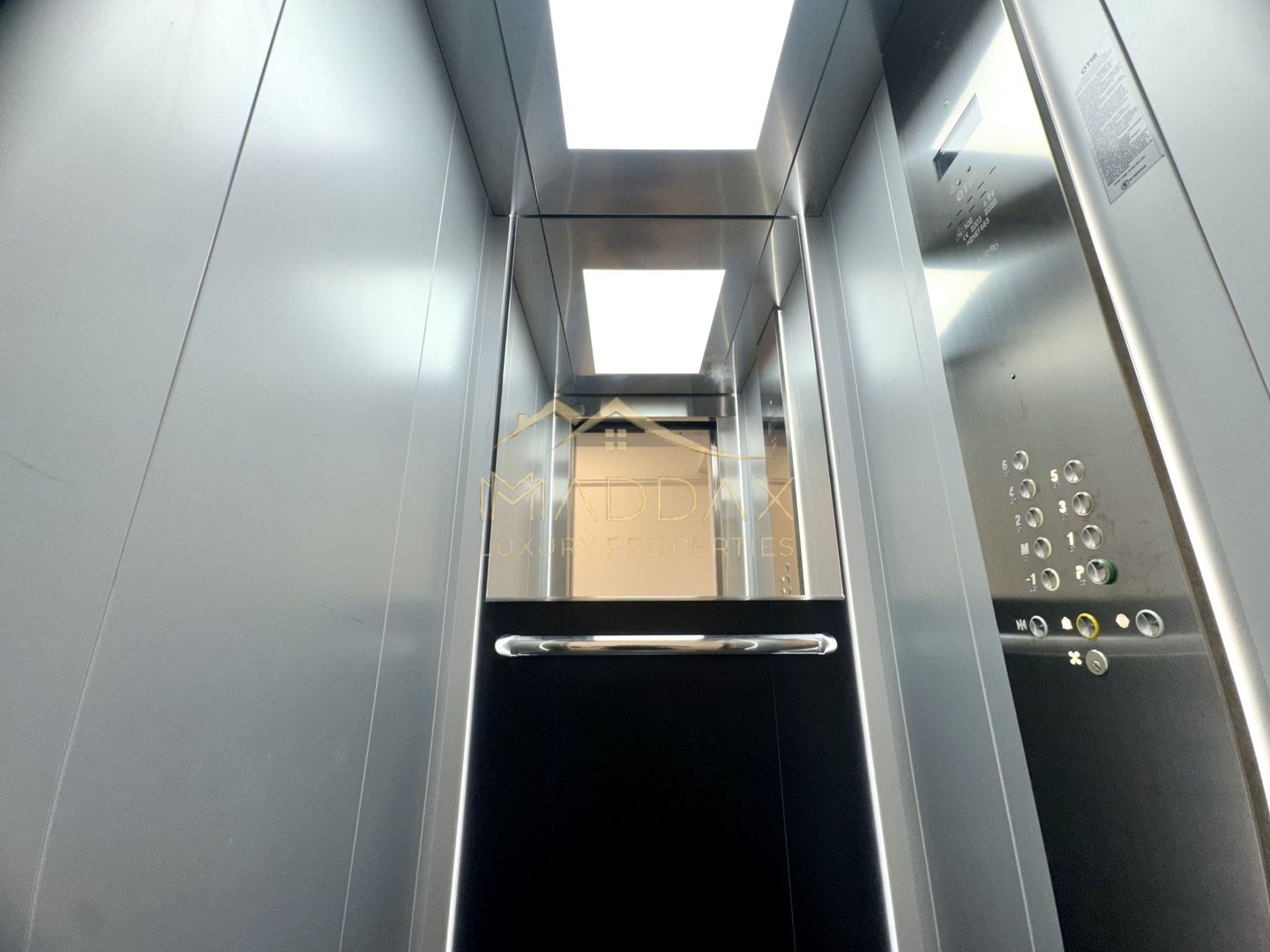 Spatiu de birouri *3 camere* / Cladire Istorica stil Brancovenesc / Universitate - Poză 25