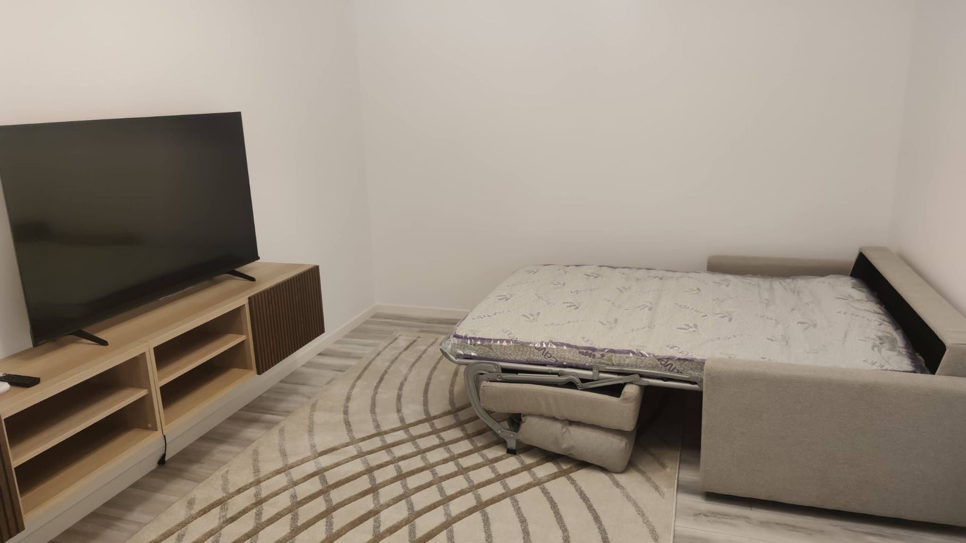 Apartament cu doua camere decomandat,  strada Turda - Poză 3