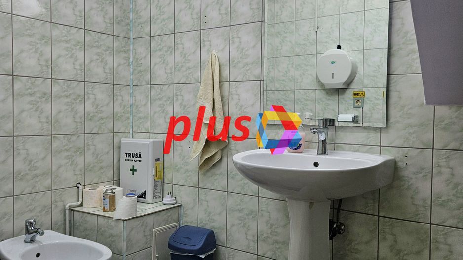 Casă plus Spațiu comercial  741 mp, Teren 906 mp Brasov - zona Blumana - Poză 49