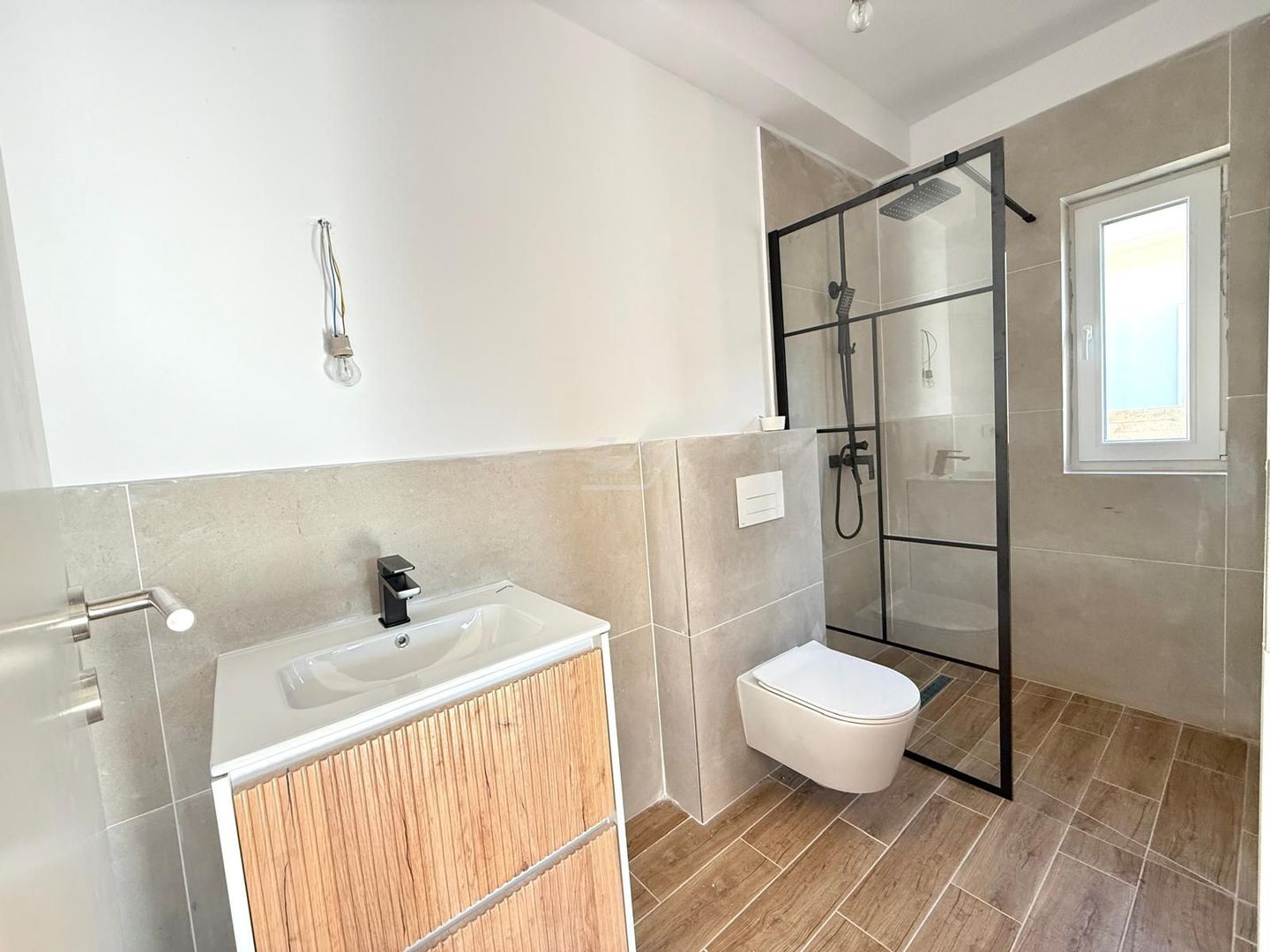 Drumul Boilor - duplex intreg pe parter. 3 camere, 2 bai. - Poză 8