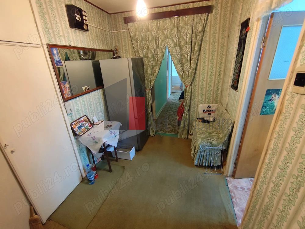 APARTAMENT 3 CAMERE-BARCA - Poză 6