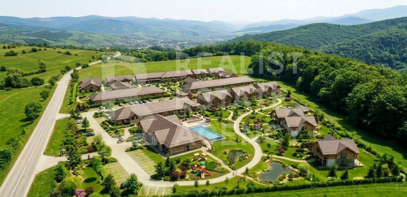 Teren intravilan 4,2 ha de vânzare| ideal investiție| POT 40%| Teișani - Poză 1