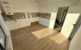 CASE INDIVIDUALE - 6 CAMERE, GARAJ, PANOURI SOLARE, COMISION 0% - Poză 9