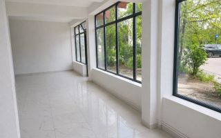 De închiriat -Spatiu Stradal, zona semicentrala, str Raurilor- Pitesti - Poză 2