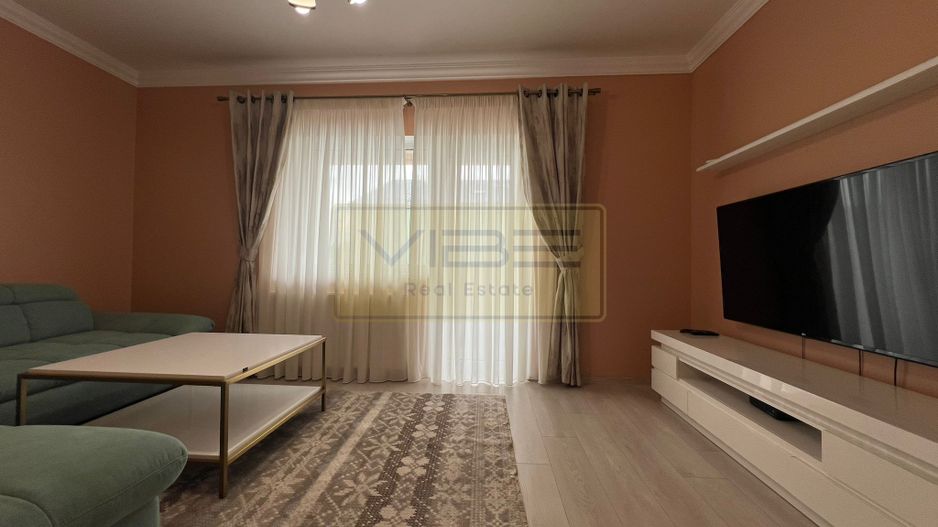 Apartament  2 camere cu parcare Bucium - Poză 11
