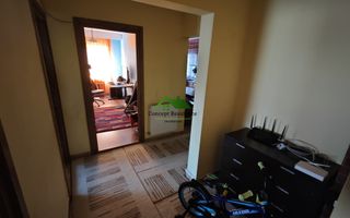 Vand apartament 4 camere, Republicii zona Liceul Sportiv - Poză 10