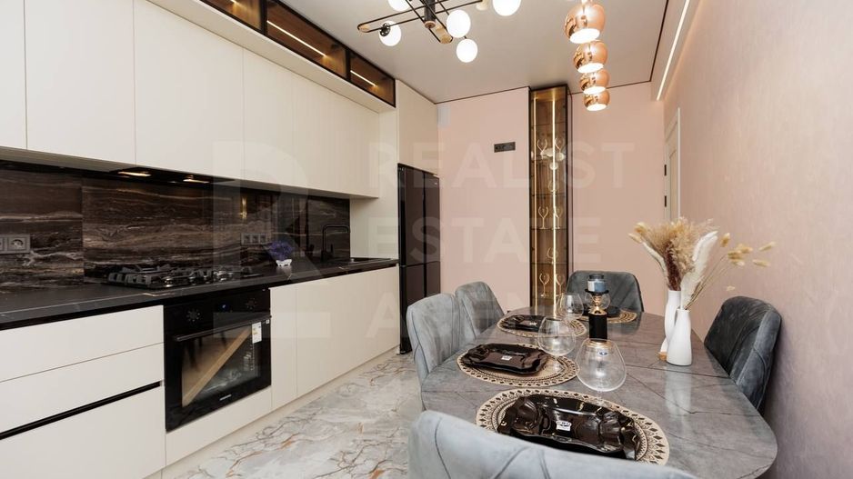 Vânzare, apartament, 2 camere, str. Cartușa, Dulești - Poză 1