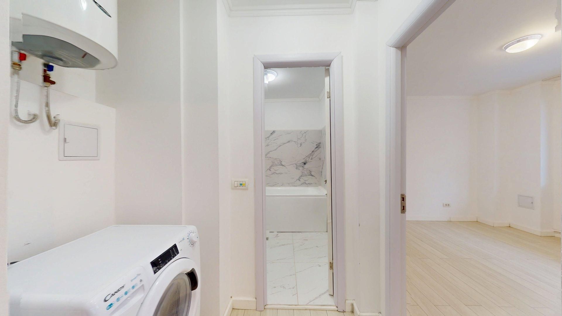 LACUL TEI - Circa 7 | 3 Camere Renovat | 1/8 | 73mp | 1983 - Poză 11