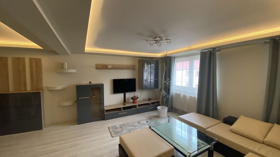 APARTAMENT 3 CAMERE PE 2 NIVELURI | VALEA AURIE PROFI - Poză 1