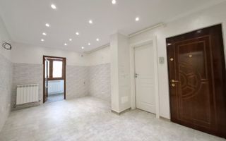 Liber, apartament 2 camere, 53 mp, Nicolina - Belvedere, baie cu geam - Poză 11