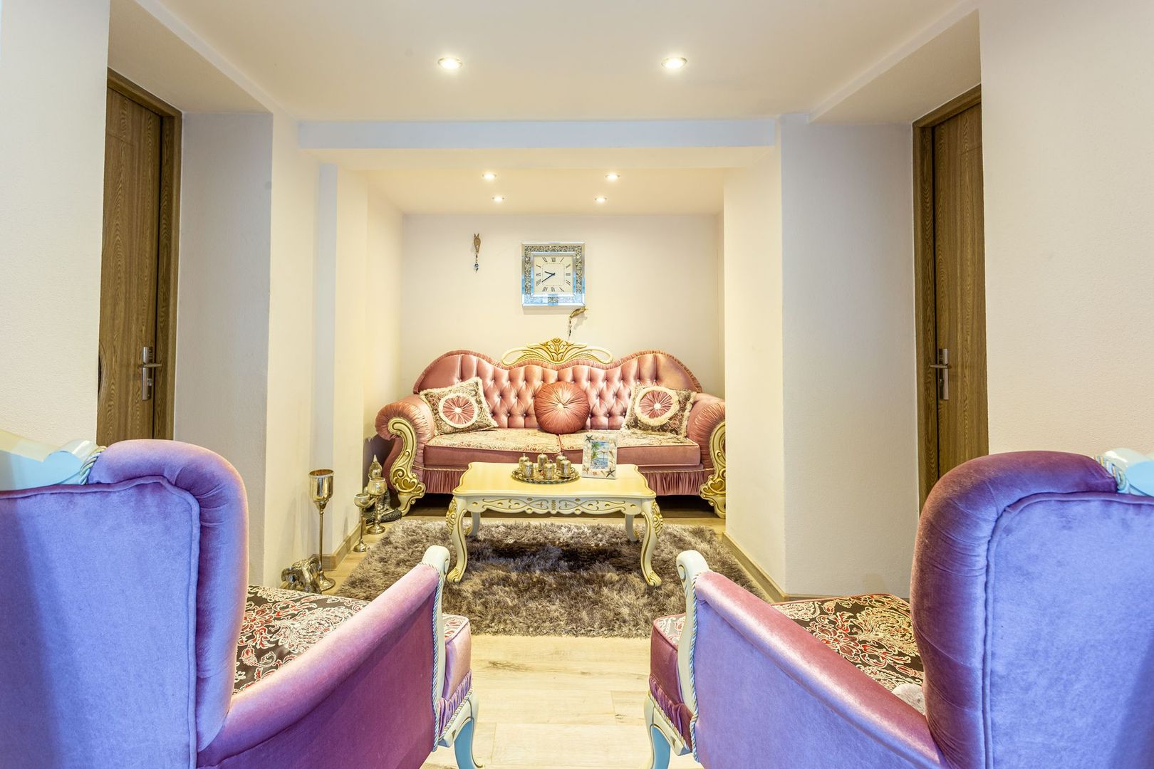 Casă individuală cu teren generos pe colț, în Gai - Poză 7